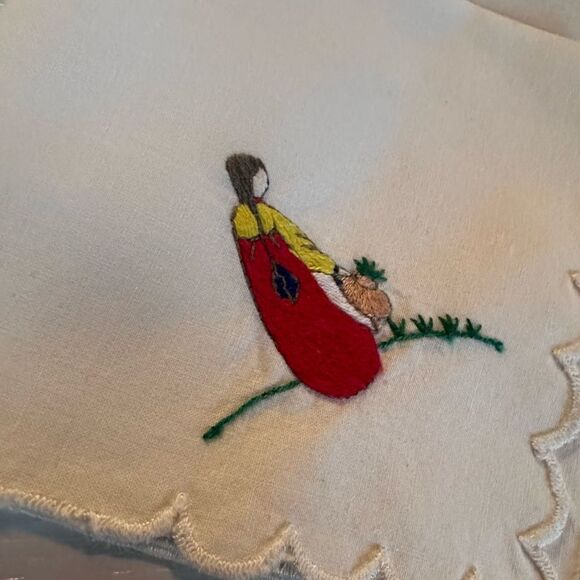 Vintage 50’s Korean Operation Hanky Hand Embroidered Cotton Handkerchief - Picture 3 of 7